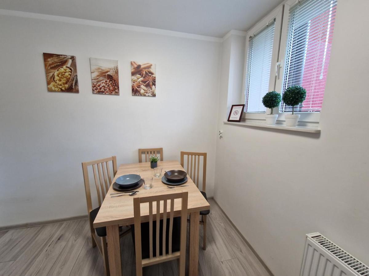 Apartament w Śródmieściu Sanok Exterior foto
