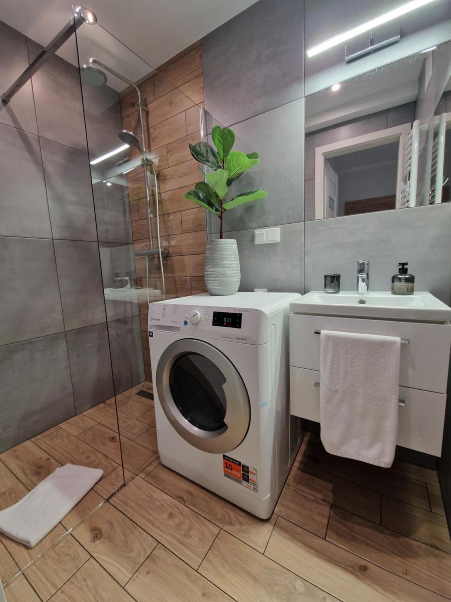 Apartament w Śródmieściu Sanok Exterior foto